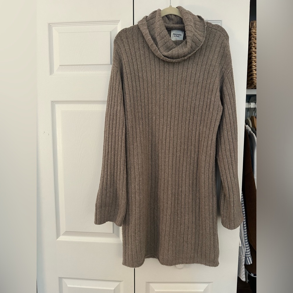 Abercrombie & Fitch Sweat Dress
